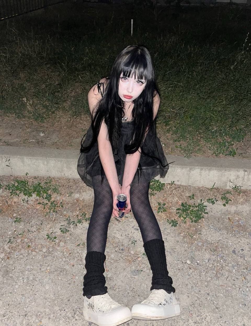_LUCY_PARKER