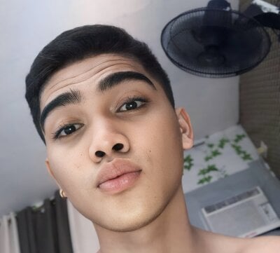 SkinnyKen23