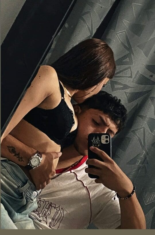 apolo_and_paris from stripchat