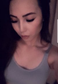 moonshine_kitty's Offline Chat Room