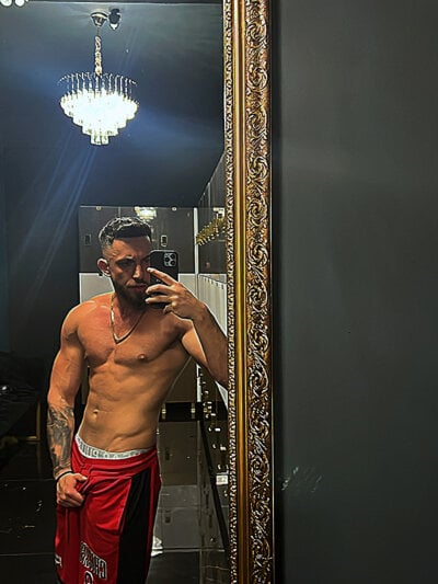 LustyMike_ private show