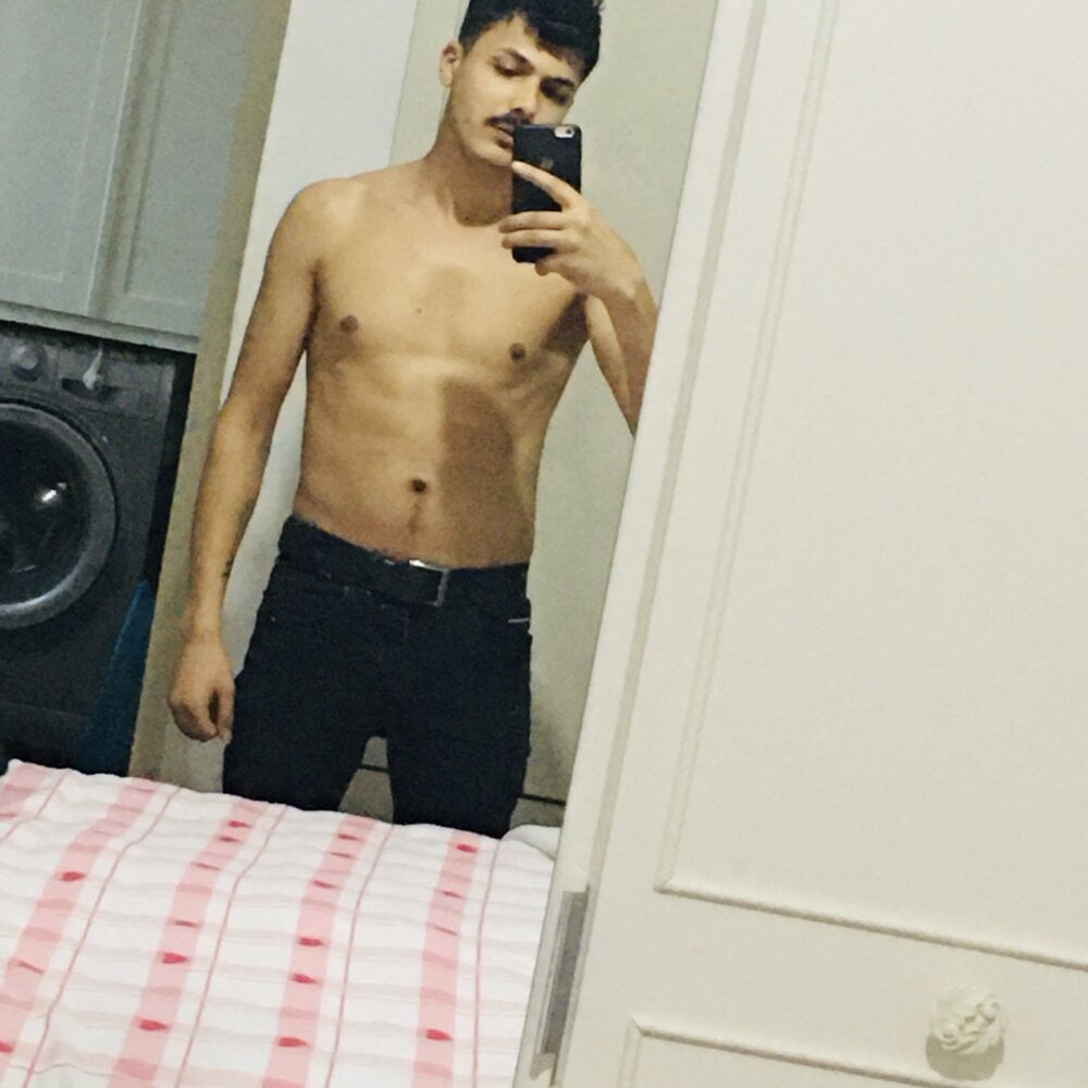 blackwhite_07 from stripchat