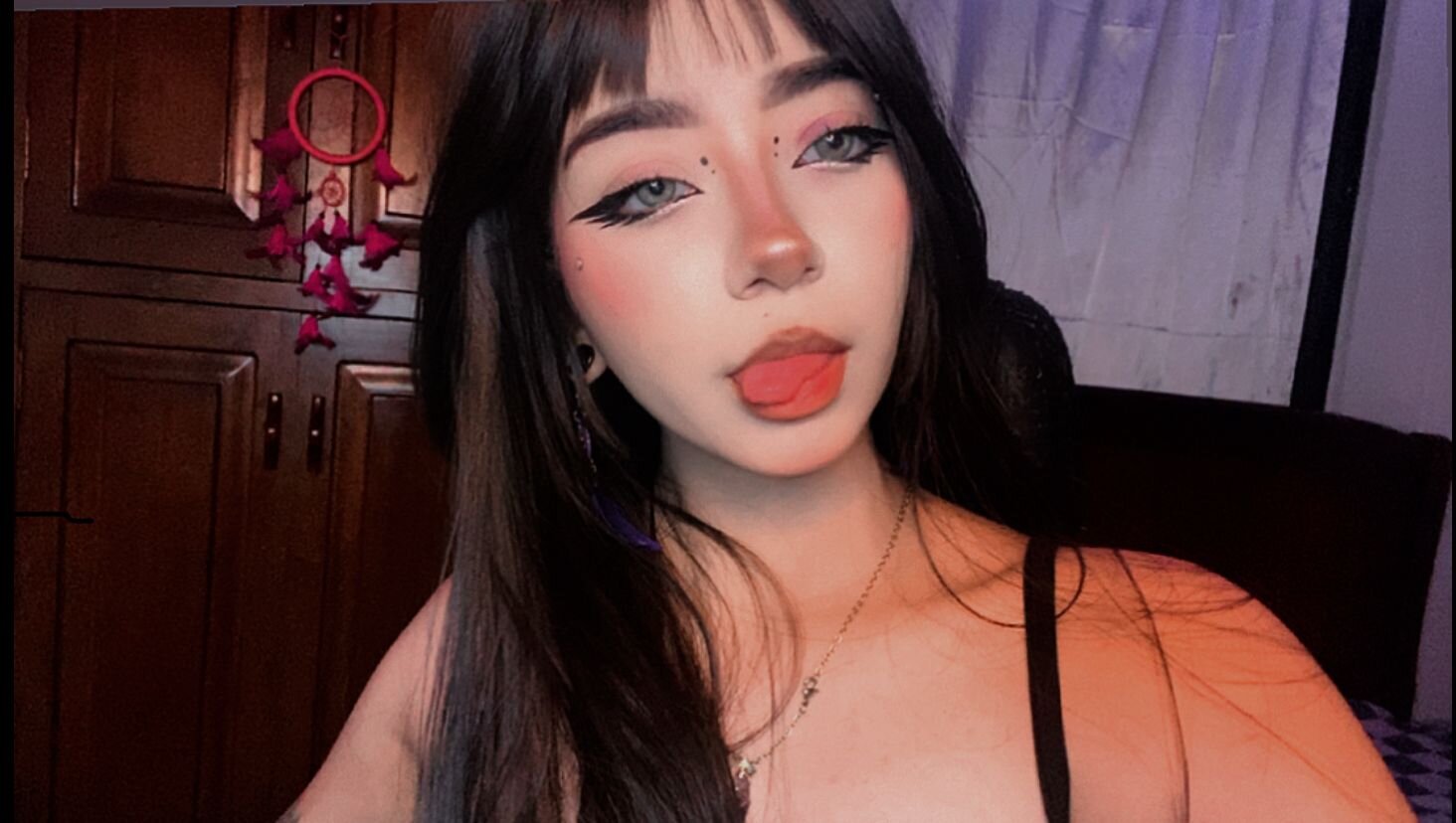 dafne_loveryy