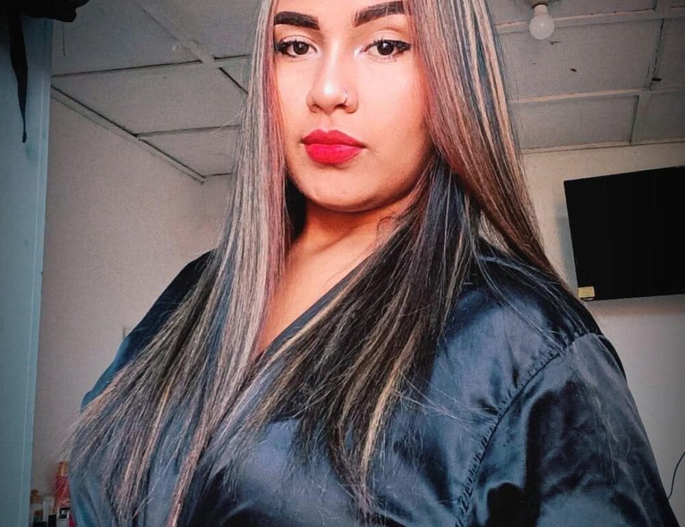 mariam303av profile