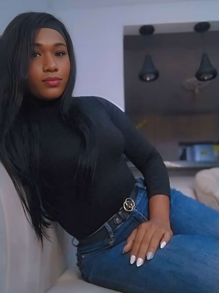 ebonyebony24 from stripchat