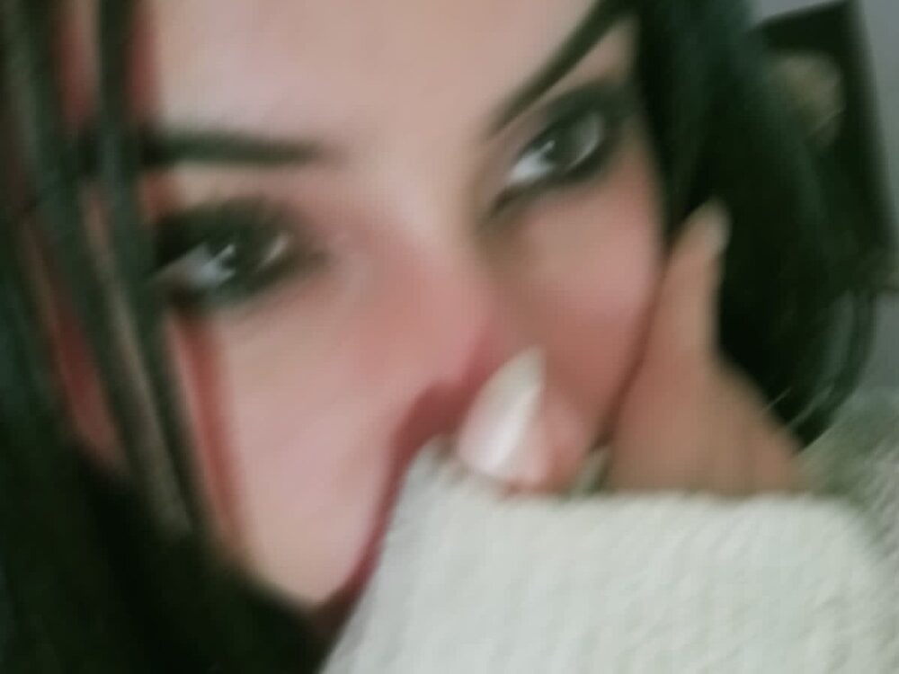 Atniss_ profile