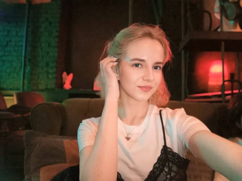 AfraCarley profile