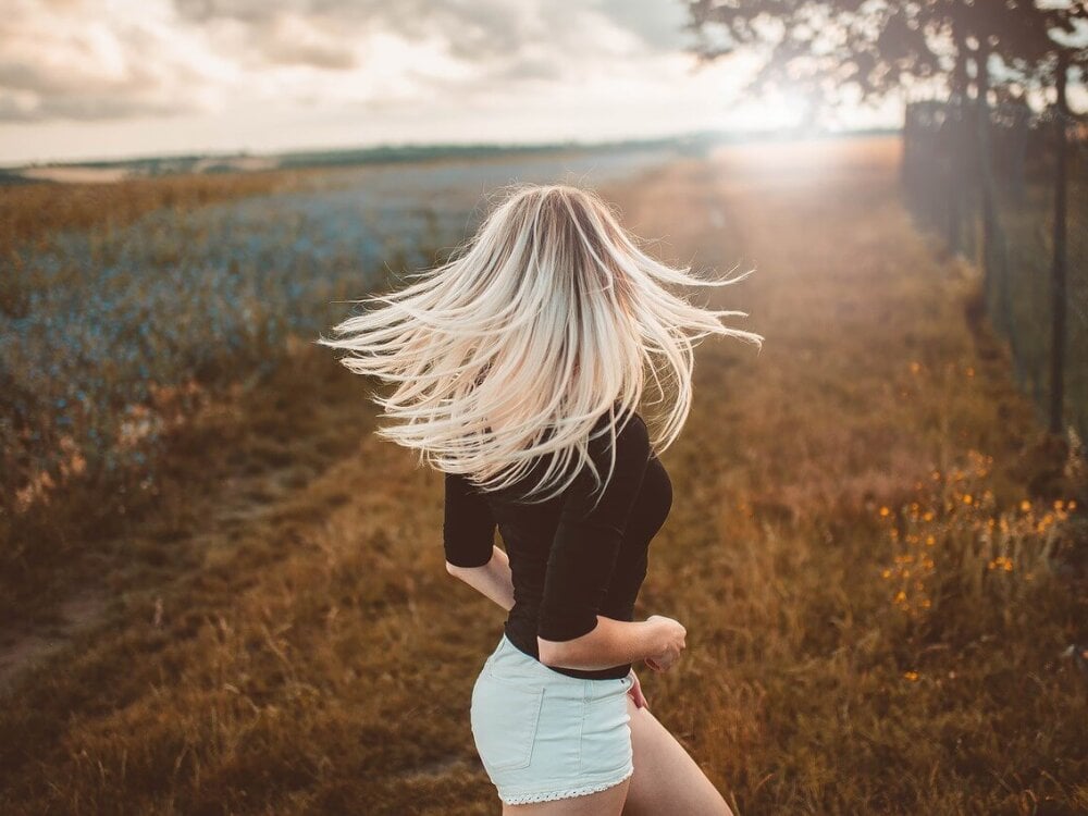 Live sex webcam photo for MaryJay6 #287739194