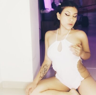 EmilyAndTiana Avatar