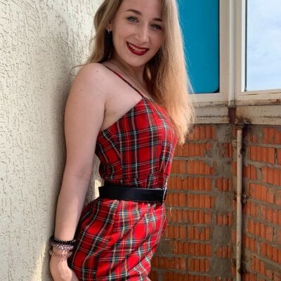 AliceMooreXO