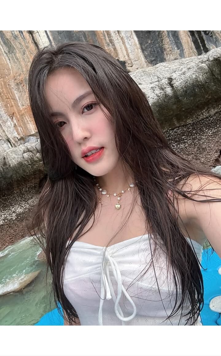 livestrip-joy.com myzak- livesex profile in i-am-from-europe cams