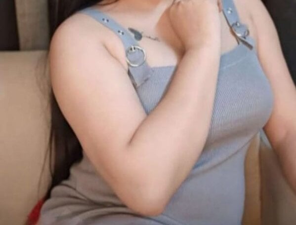 riya_couple07 from stripchat