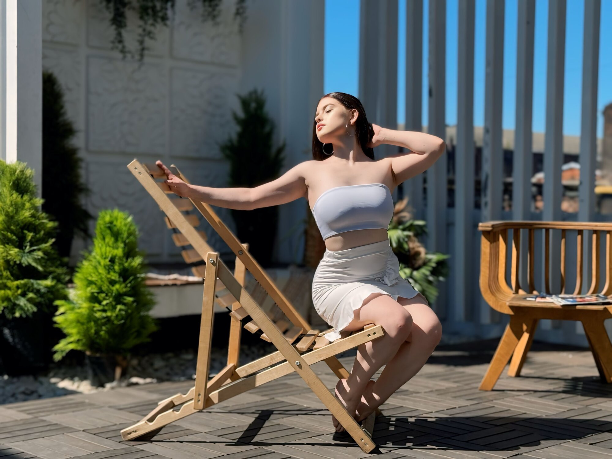 Angela_blow