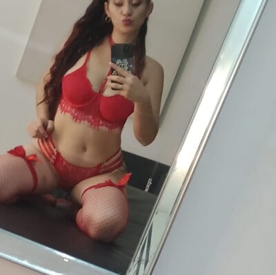 ambarmelosy from stripchat