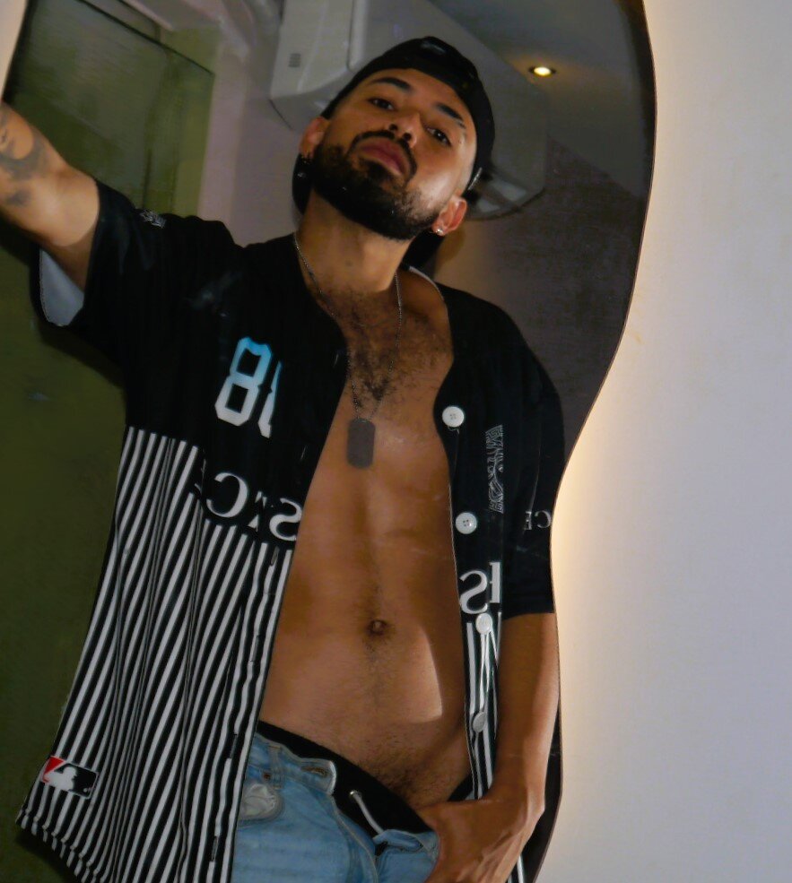 sebastianhot1111