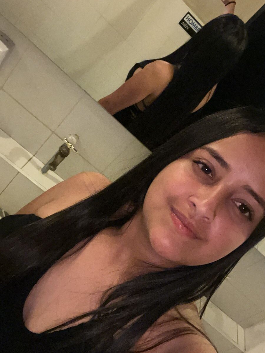 miayemilia