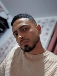 Handsomeandhotdominat offline chatrum