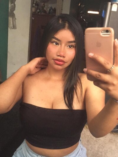Alaiabluecs Female Latina Strip Cam