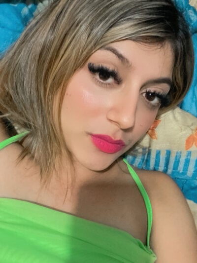 KiraLoreleyyy - Stripchat Couple 