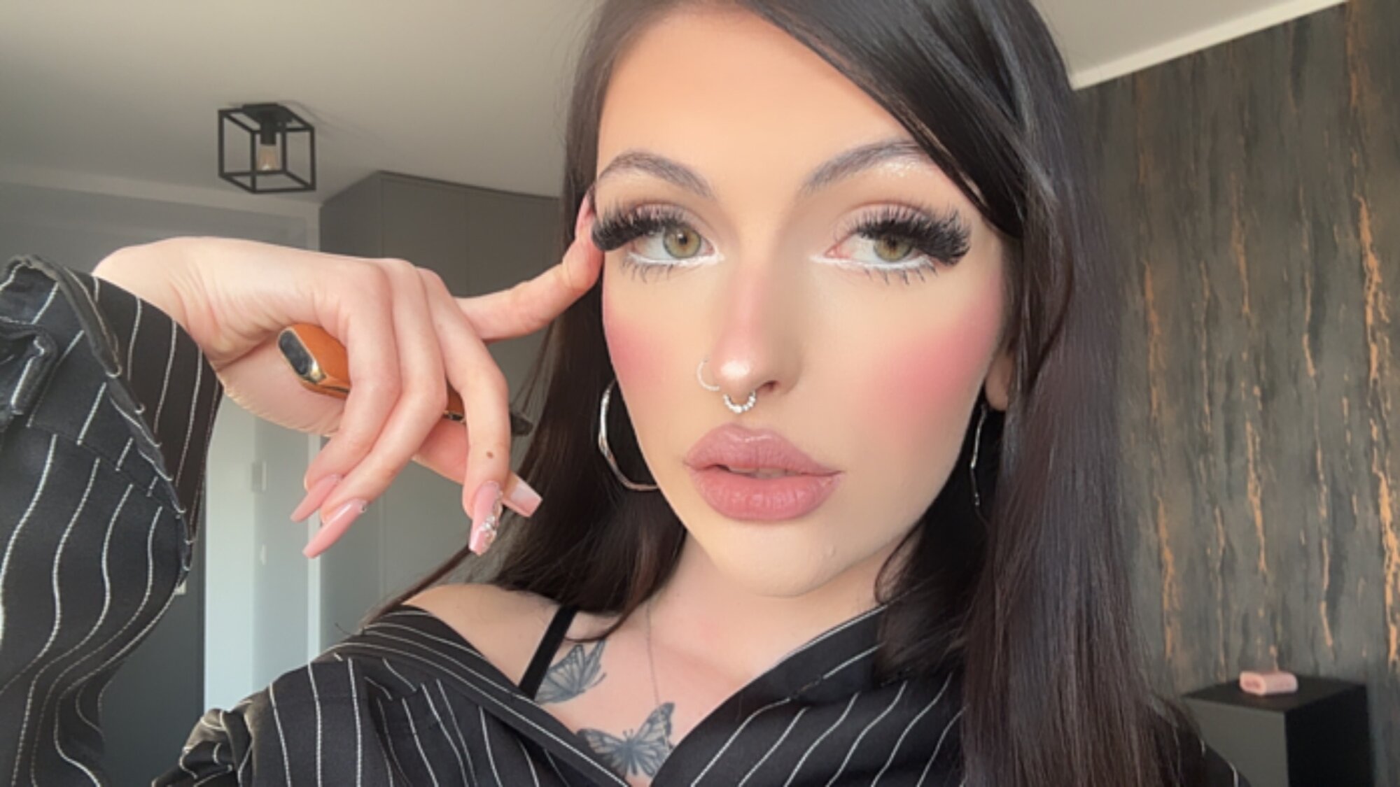 SabrinaLips
