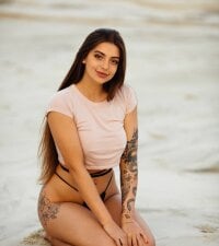 Sweety_one_'s Live Sex Cam Show