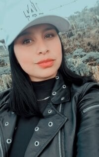 BeckyRestrepo's Offline Chat Room