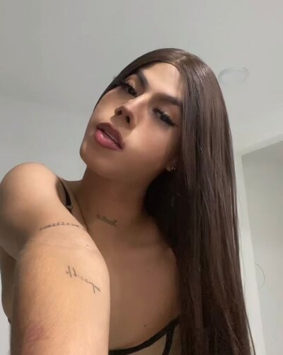 Hots_Vero - Stripchat Trans 