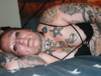 MickeyfucksMallory's Offline XXX Chat