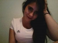 BustyLaura_ offline chatrum