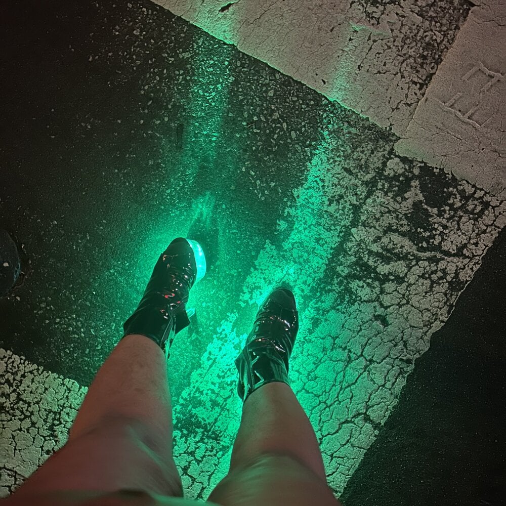 iluvcams.com squirterasstarr livesex profile in ask-for-it-3 cams