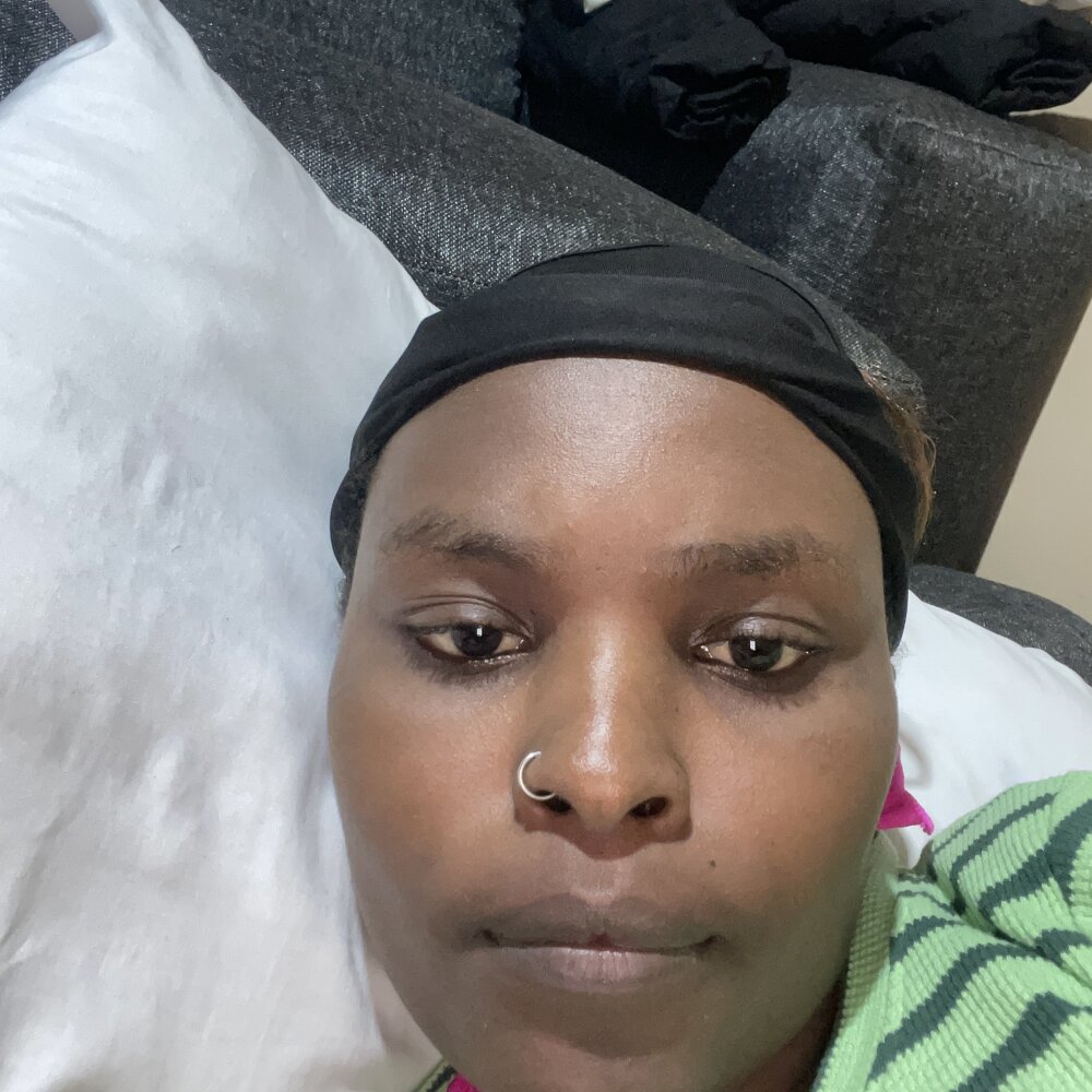 Live sex webcam photo for her_highnes #289936315