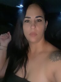 melycuba's Offline Chat Room