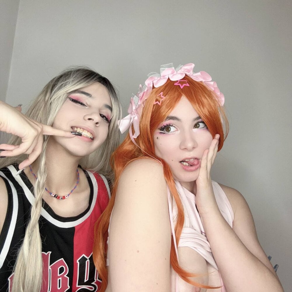 sweetysgirls' Offline XXX Chat