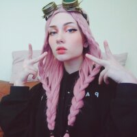 GloriaNorteg's Offline Chat Room