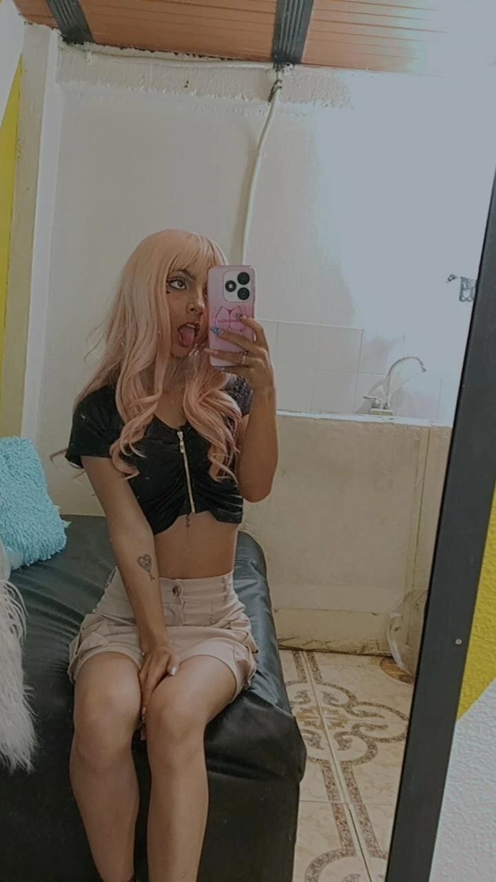 Sarira_Love