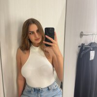 NicoleGold's Offline XXX Chat