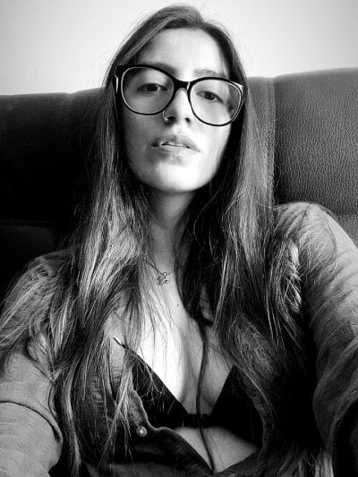 tina_ricci from stripchat