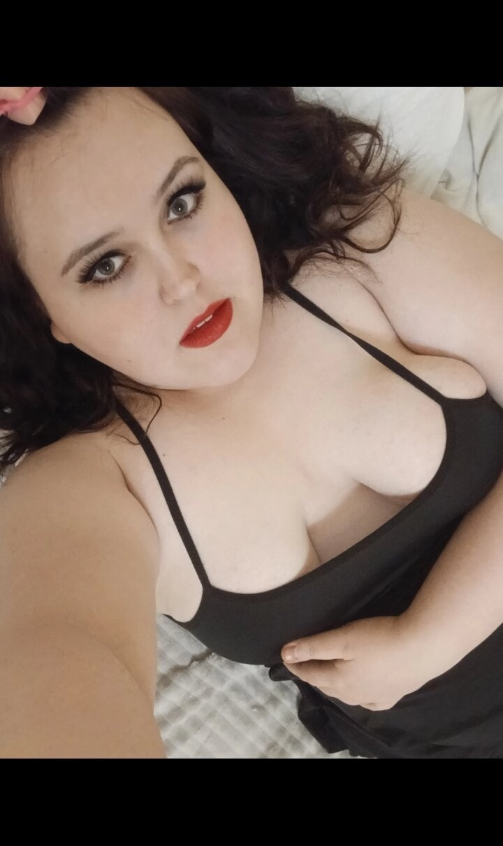 Mashacatmeow profile