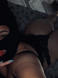 DelugingShrug's Offline XXX Chat