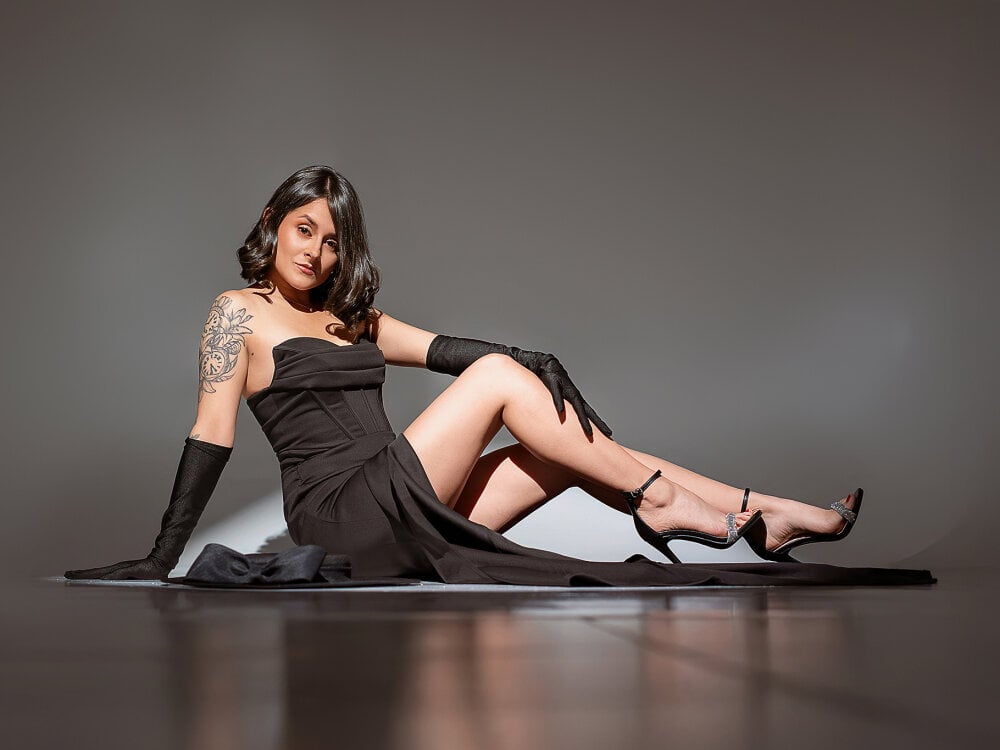 stripchat alice_milf_