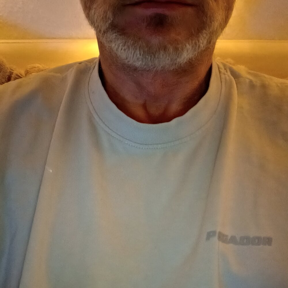 joekit1974のオフラインXXXチャット