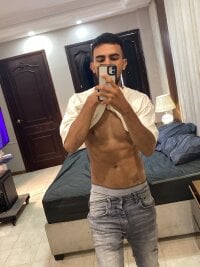 DiegoDesire20's webcam live show