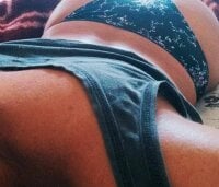 Cintia_Ferreira's Live Sex Cam Show
