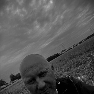 Paul_daniel