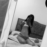 Tiffany_diamonds' Offline XXX Chat