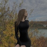 eelinaa's Offline Chat Room