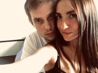 Bilik Sembang Luar Talian -MarcusEmily-
