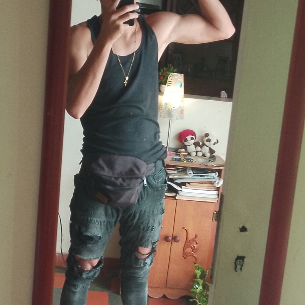jose_castillop from stripchat