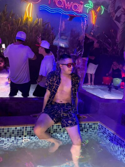 mike_fetish Live Cam on StripChat