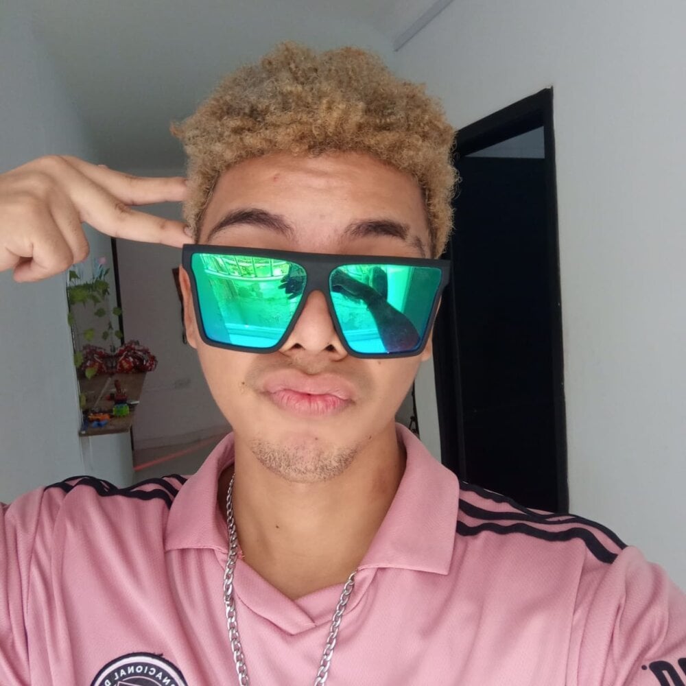 max_pam profile